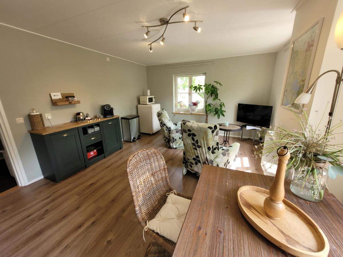 B&B Villa Giethoorn - Canalview, Privacy & Parking Exterior foto